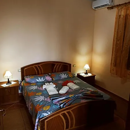 The Garden Apartmán Divjake