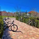 Appartement The Garden Divjake